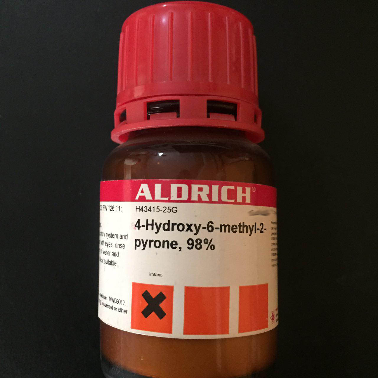 4-Hydroxy-6-methyl-2-pyrone